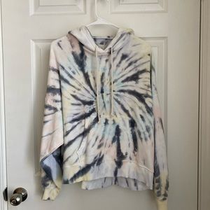FINAL CALL - Removing 2/24/24 - American Eagle Oversized Tie Dye Sweatshirt